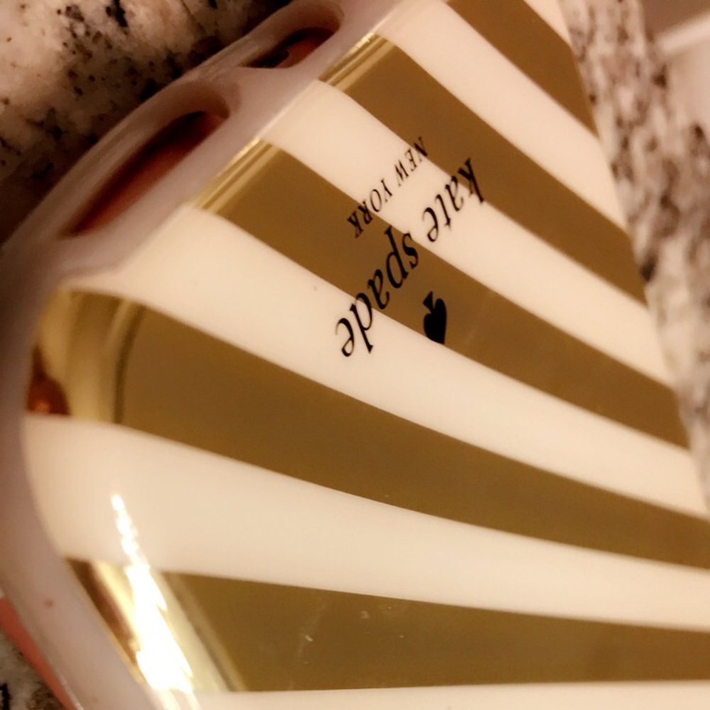 Brand new Kate spade iPhone 7 Plus phone case